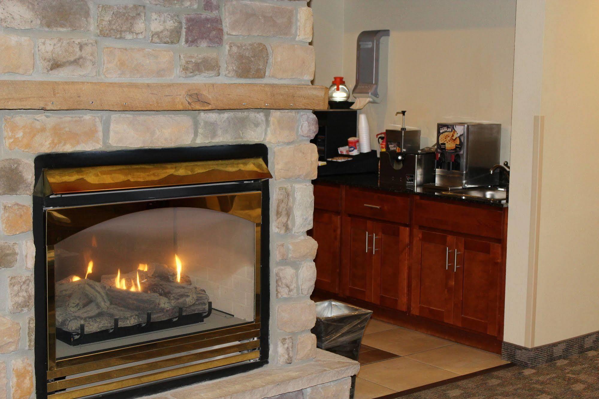 Crystal Springs Inn And Suites Towanda Exteriér fotografie